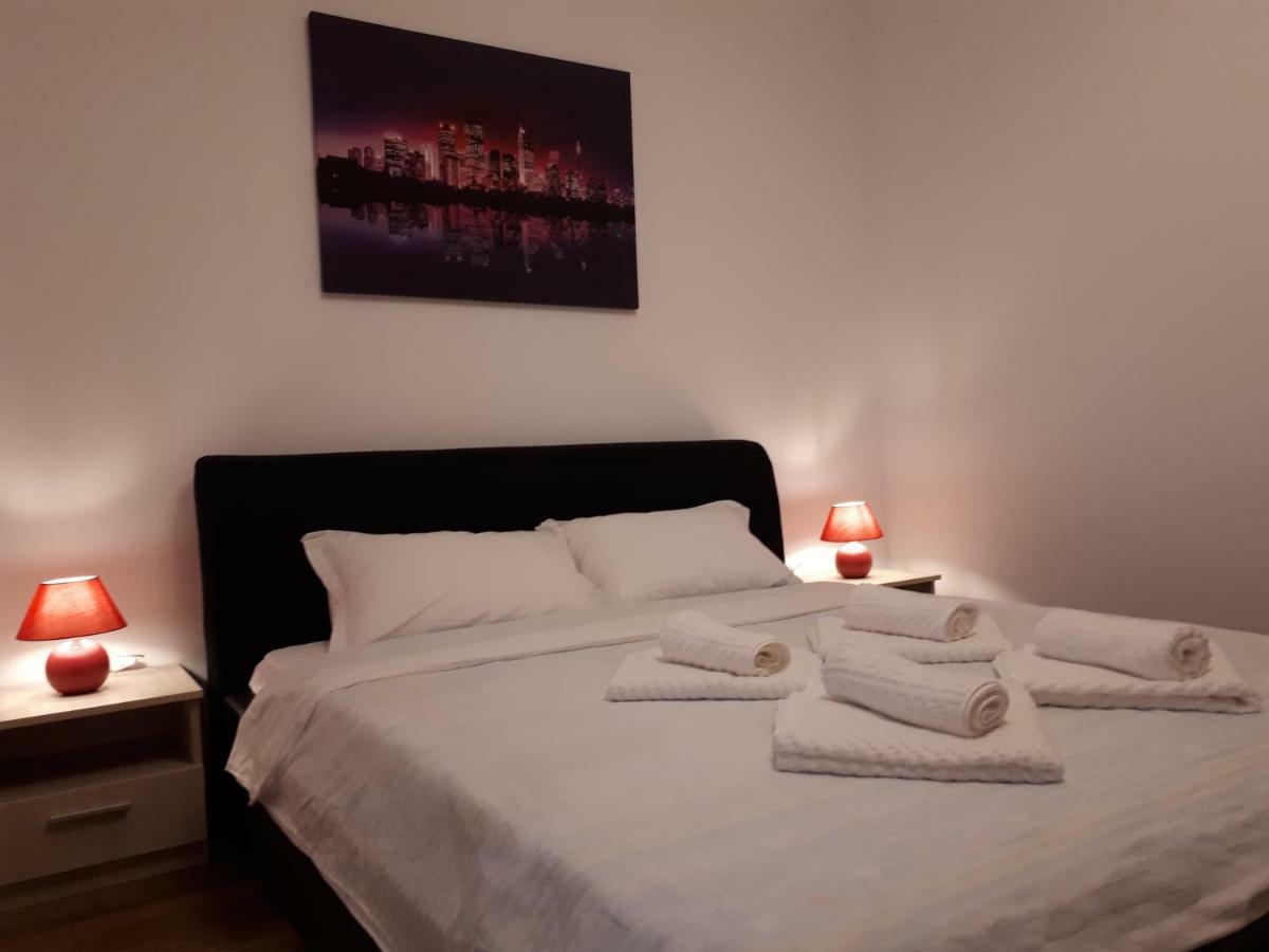 Appartement Hunyadi Luxury Ciresica à Sibiu Extérieur photo